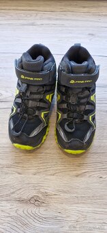 Detska trekova obuv - 2