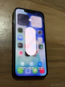 Predám Apple IPhone 13 PRO 256GB Green Minimálne Známky opot - 2