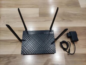Router ASUS RT-AC1200G+ dual band 2,4 / 5Ghz. - 2