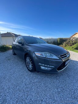 Ford Mondeo (2011) 2.0 TDCi Titanium Hatchback, 103kW - 2