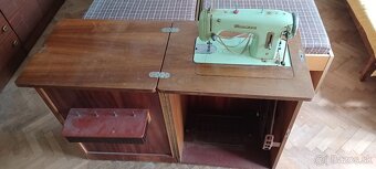 Minerva šijací stroj - 2