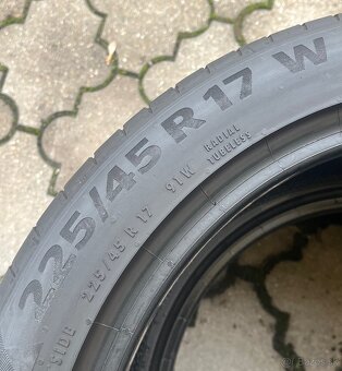 225/45 R17 Letne Continental TopStav - 2