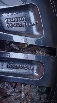 Peugeot elektrony - 2