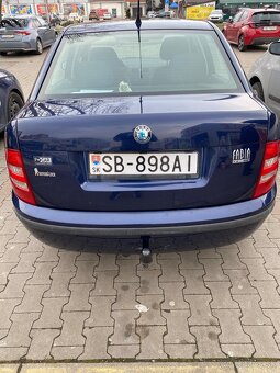 Škoda fabia sedan - 2