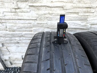 225/55 R19 Toyo letne - 2