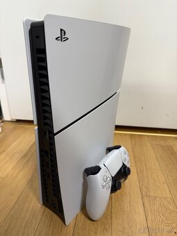 Playstation 5 slim digital 1Tb - Dobrý stav - 2