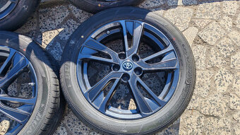 5x114,3 R18 --- TOYOTA C-HR - 2