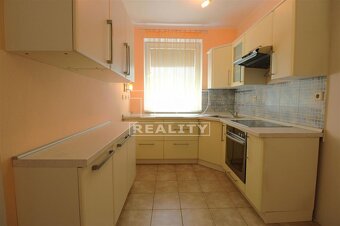 2i byt (59 m2) Rovinka, garážové státie v cene, loggia,... - 2
