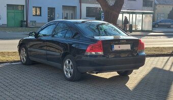 Volvo S60 2,4T AWD - 2