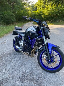 Yamaha MT07 - 2