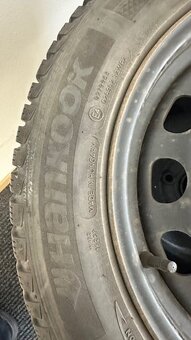 Predam zimne 205/55 R16 + plechove disky - 2