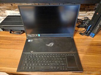 Herny notebook ASUS ROG Zephyrus Gx701 - 2