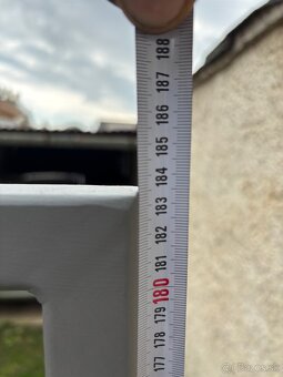 Hrazdu nad postel - 2