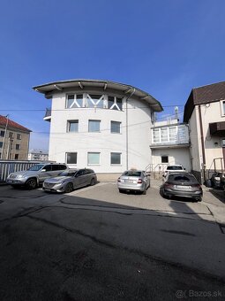 Administratívna budova - Prenájom - 2