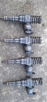 038130073AJ Vstrekovacie trysky VW Group 1.9TDI 74kw - 2