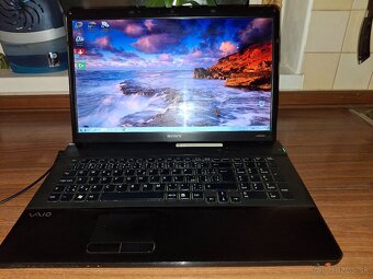 Sony Vaio laptop - 2