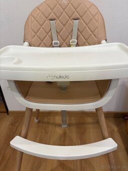 Jedálenská stolička - 2