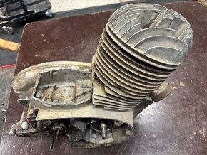 Predám MOTOR JAWA 250/353 - 2