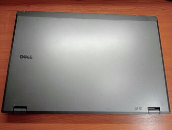 predám notebook DELL LATITUDE E5510 , WINDOWS 7. - 2