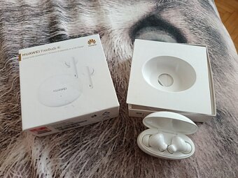 Predám bezdrôtové slúchadlá Huawei FreeBuds 4i.TOP cena - 2