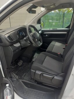Opel Zafira - e Life Elektromobil 75kWh L2H1 9 miestna - 2
