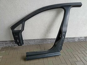 golf 7 ram stlpik lava strana - 2
