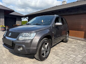 Suzuki Grand Vitara 2.4 benzin facelift 2010 4x4 bez korozie - 2