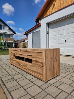 Predám skriňu pod tv - 2