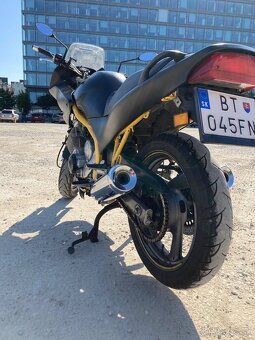 Yamaha XJ600S - 2