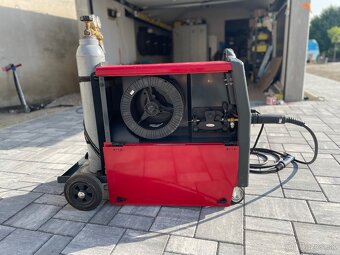 Selco Neomig 3000 CO2 Zváračka - 2