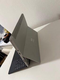 Microsoft Surface Go 4 Platinum - 2