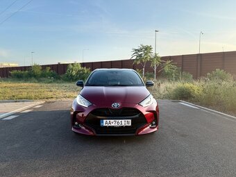 Toyota Yaris hybrid 1.5 VVT - 2