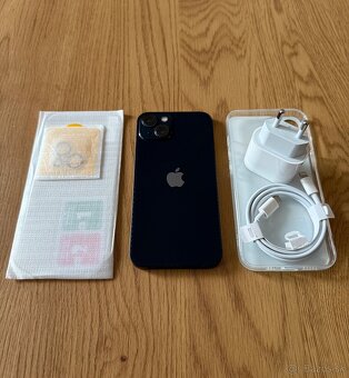 iPhone 13 128 gb Midnight v záruke + príslušenstvo - 2