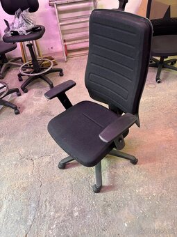 Stoličky PROSEDIA/WÜRTH (NOVÉ) - 2