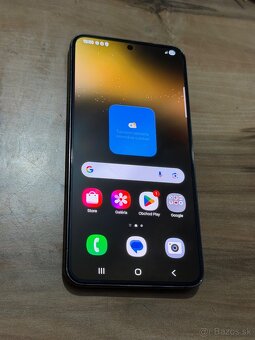 Predám Samsung Galaxy S22 8GB Rám 256GB Black - 2