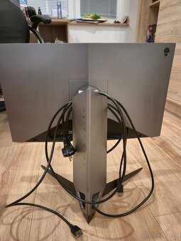 Predám Dell aw2518hf Alienware 25" 240hz monitor - 2