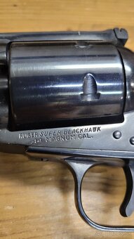 Predám revolver Ruger, kaliber: 44 Magnurn - 2
