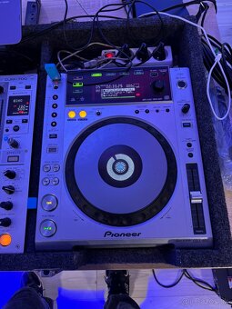 Predám pioneer CDJ 850 2ks dj mix 700 - 2