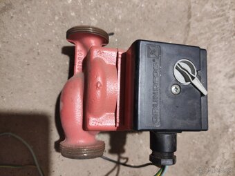 Čerpadlo Grundfos UPS 25-50 - 2