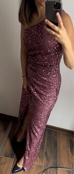 Predám spoločenské saty veľkosť S/m - 2