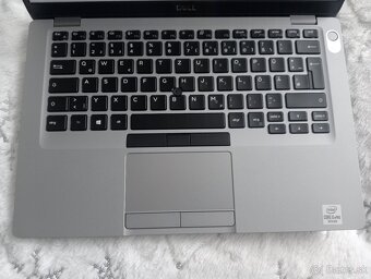 predám Dell Latitude 5410 , Intel i5 . 8gb ram , Win 11 - 2
