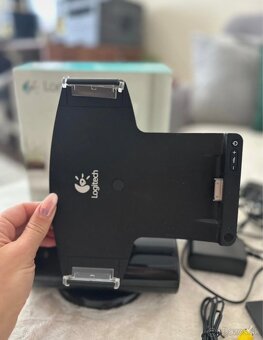 Stojan na iPad s reproduktormi - 2