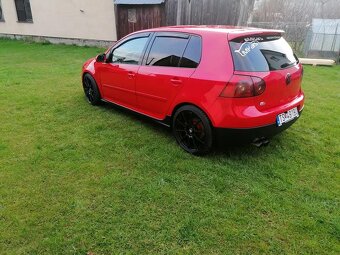 Volkswagen golf 5 GTI - 2