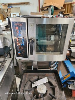 Zařízení profi kuchyně funkční - 2