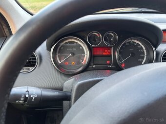 Predám peugeot 308 1.4E 5P - 2