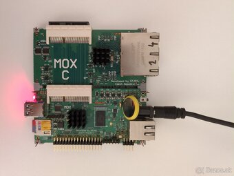 Router Turris Mox + el. adapter - 2