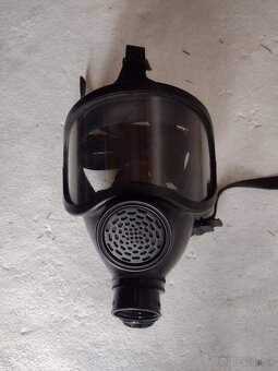 Plynová maska - 2