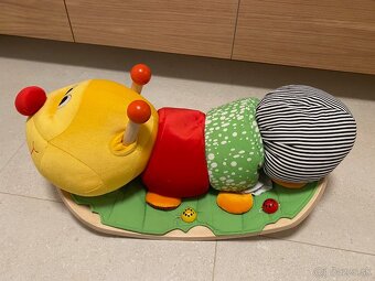 Hojdaci chrobak / husenica Wonderworld - 2