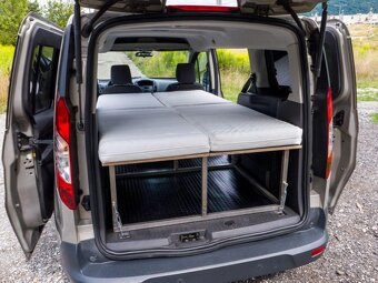 Vstavba na spanie do Ford Tourneo Connect Grand - 2