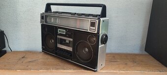 Radiomagnetofon SABA - 2